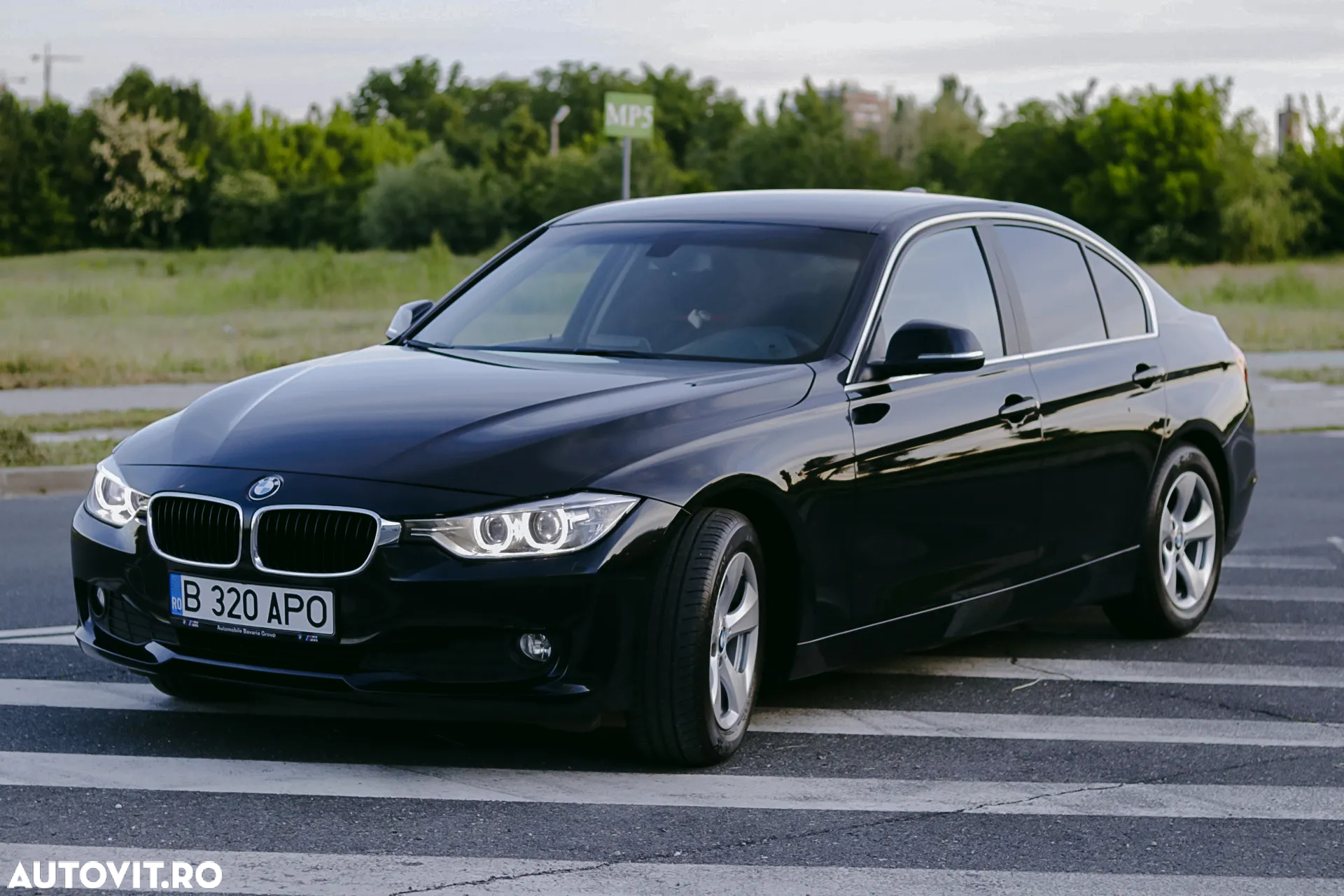 BMW Seria 3 320d EfficientDynamics Edition - 4