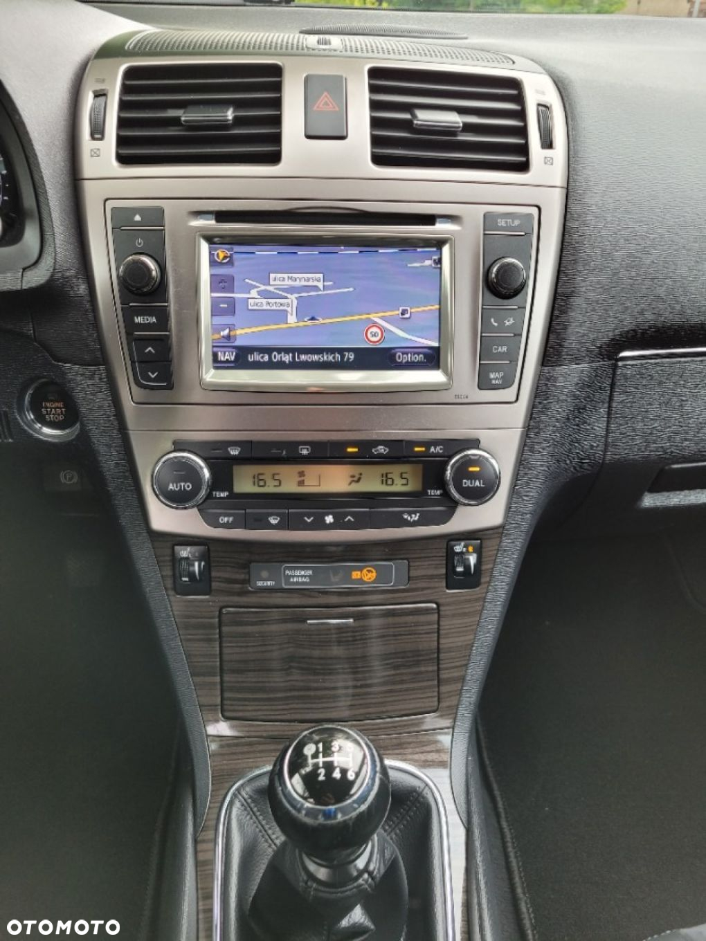 Toyota Avensis - 22
