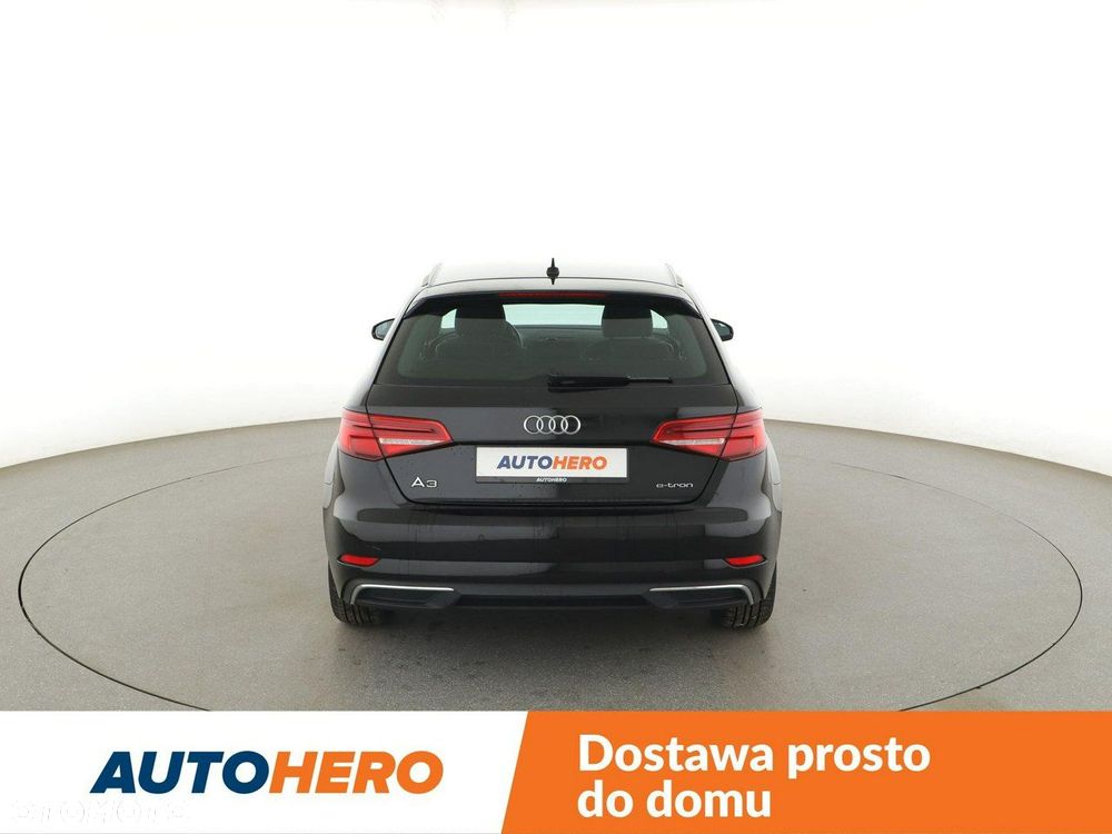 Audi A3 Sportback 40 e-tron S tronic - 7