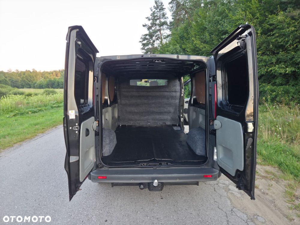 Renault Trafic - 17
