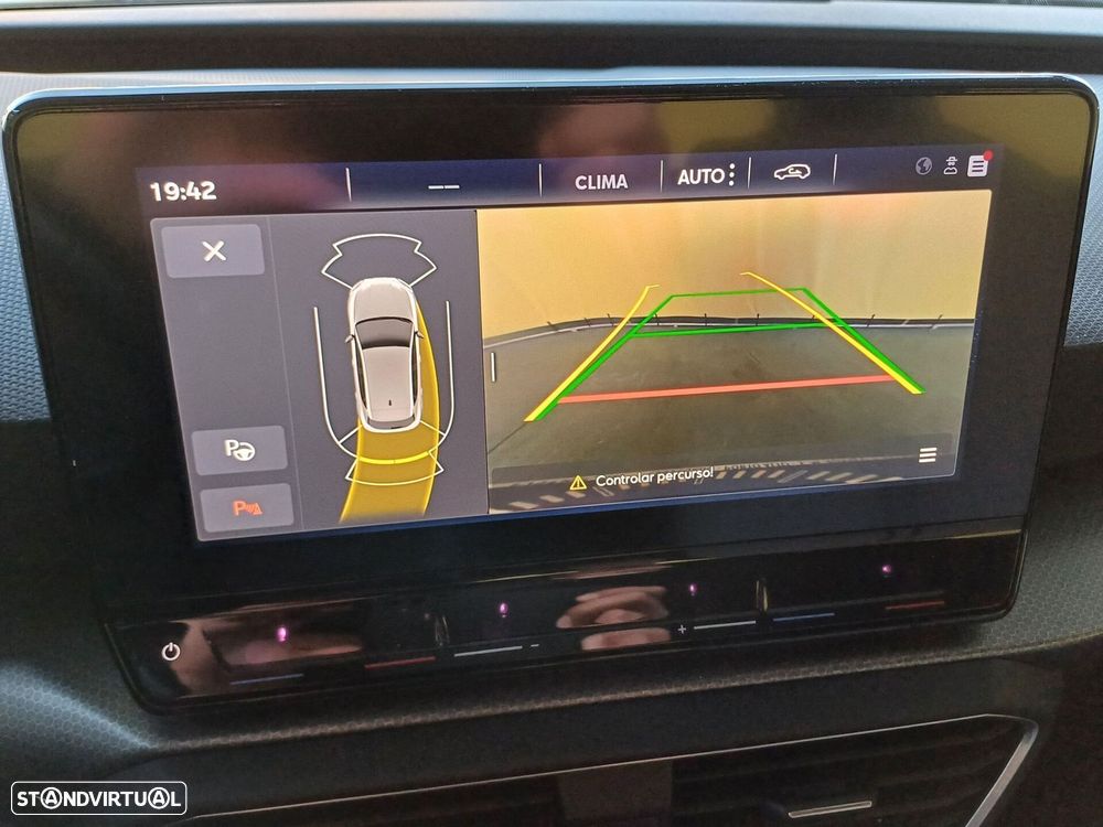 SEAT Leon 1.0 TSI Style — fotografia 17