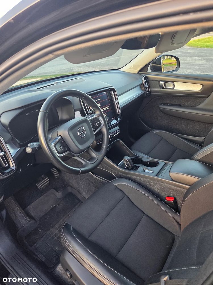 Volvo XC 40 - 8