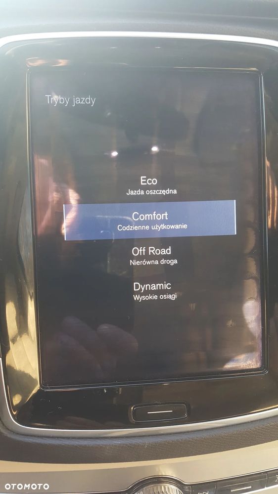 Volvo XC 90 T5 AWD Geartronic Momentum - 25