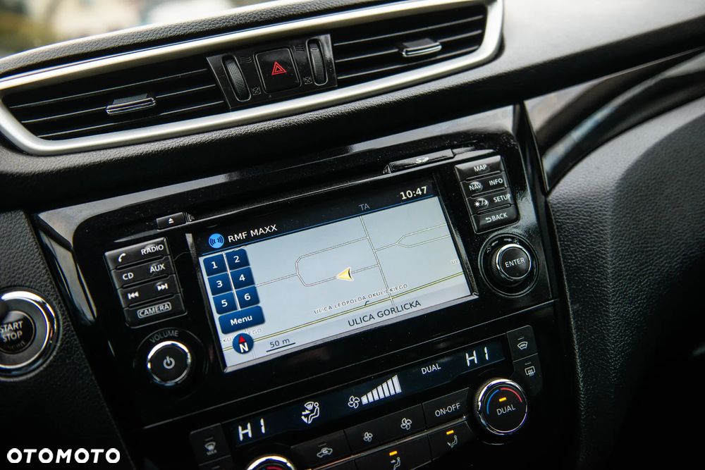 Nissan Qashqai 1.2 DIG-T Xtronic 360 - 35