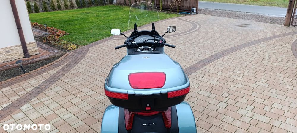 Honda Deauville - 14