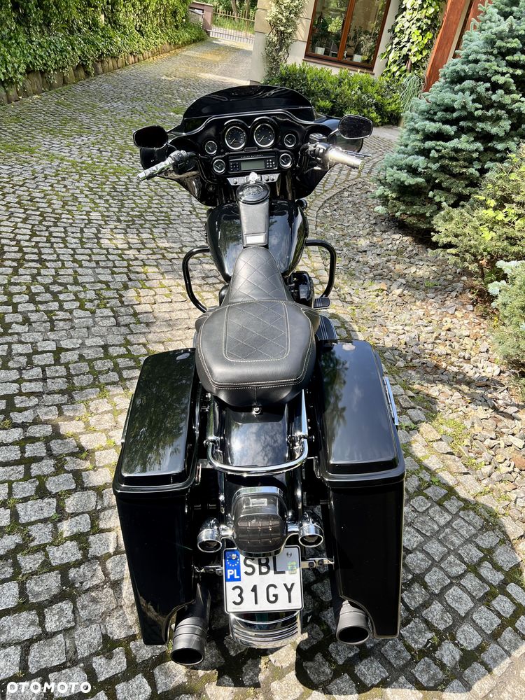 Harley-Davidson FLHT Electra Glide Standard - 23