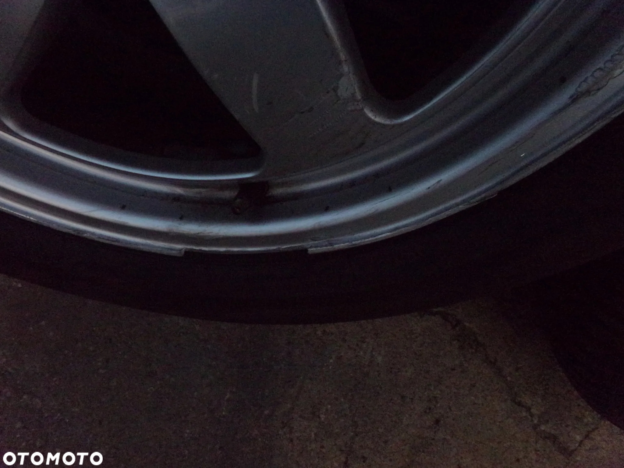 8W0601025 Kola aluminiowe 16 audi a4b8 - 2