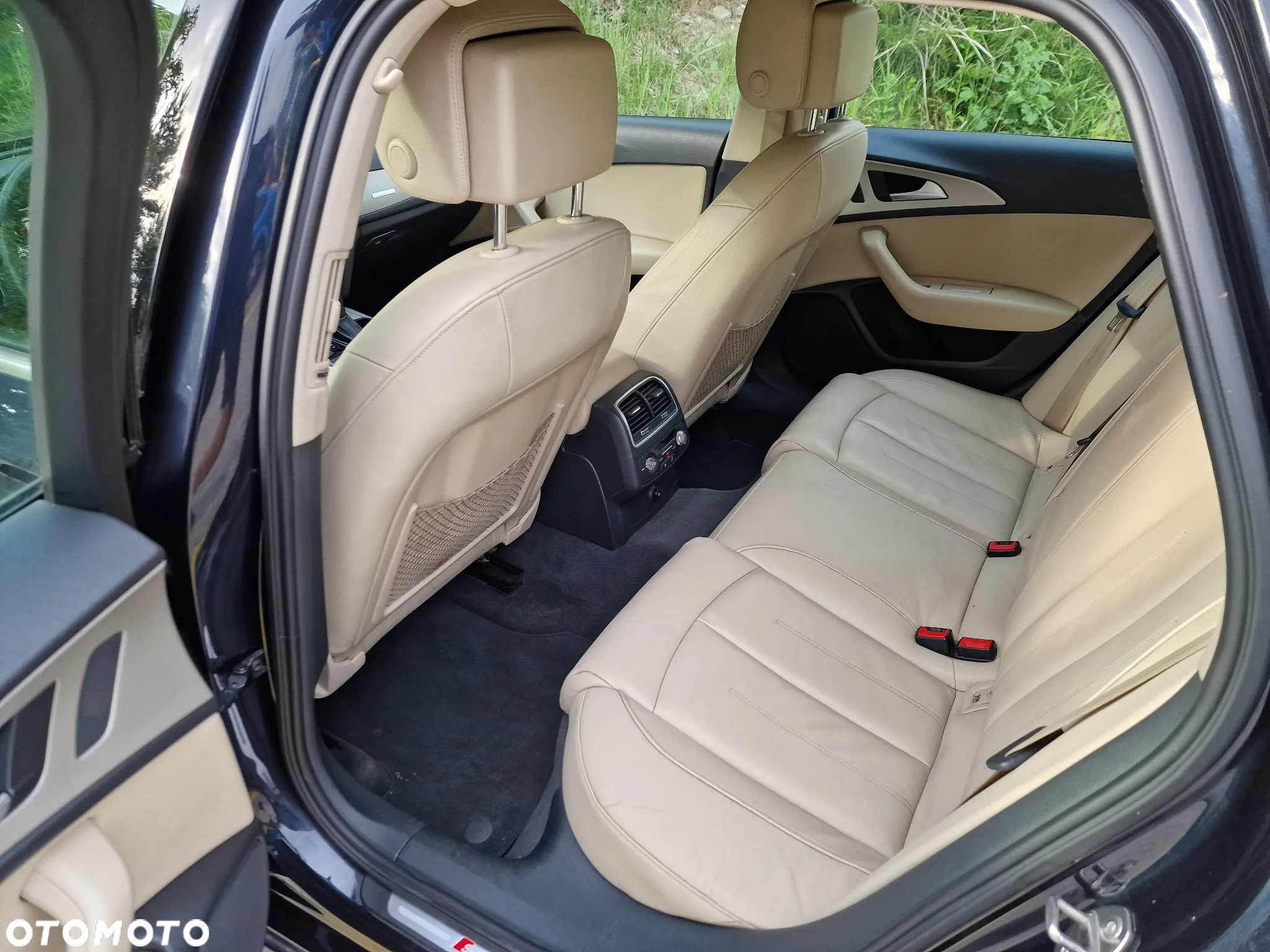 Audi A6 Avant 3.0 TDI quattro S tronic - 10