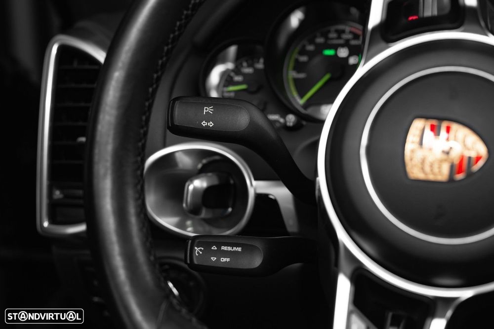 Porsche Cayenne S E-Hybrid - 21