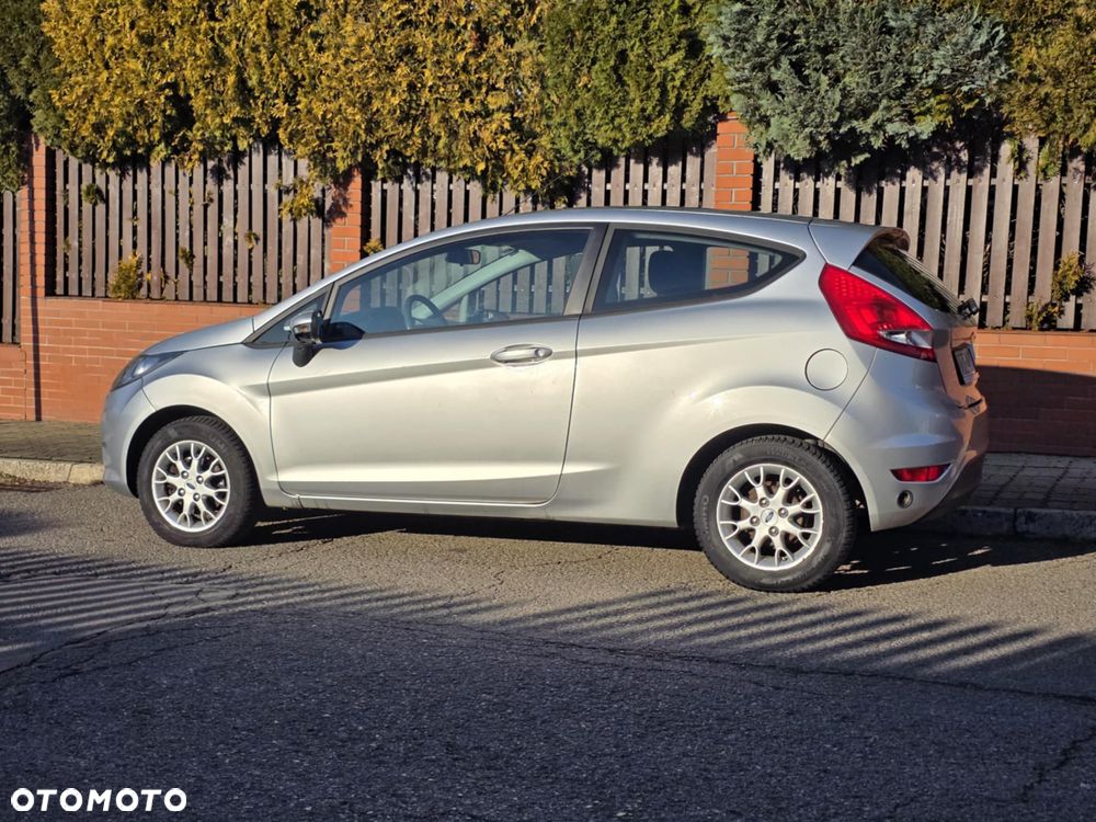 Ford Fiesta 1.25 Celebration - 6