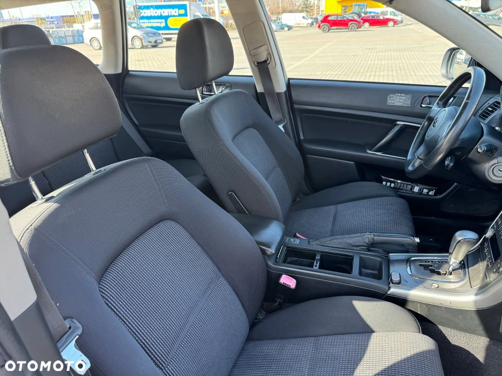 Subaru Outback - 13