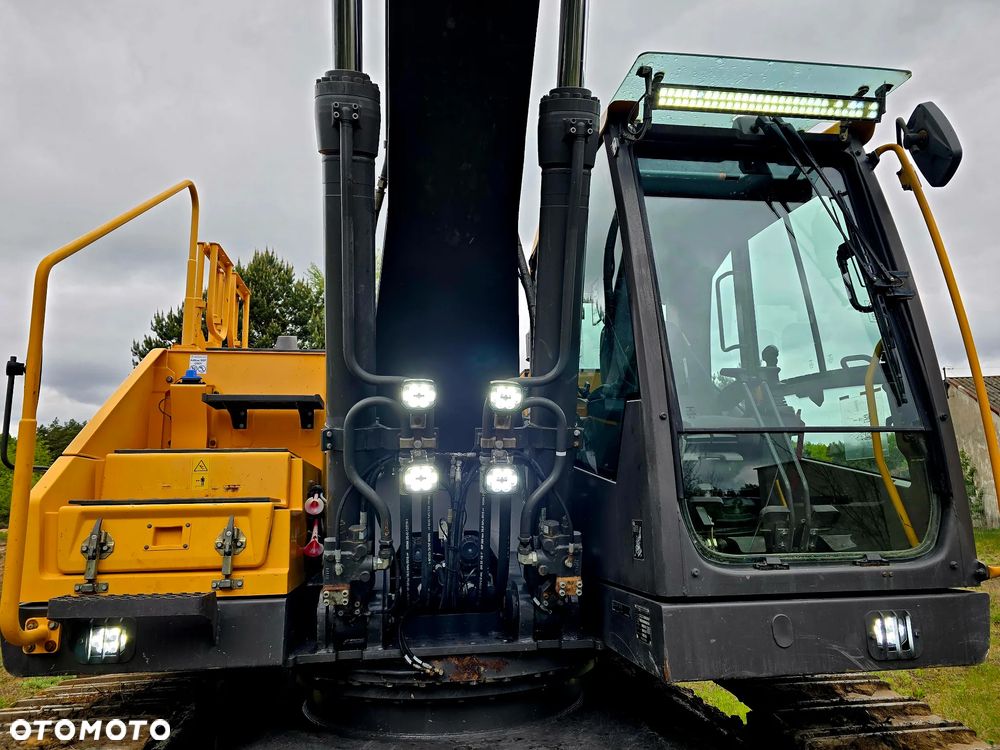 Volvo EC 250 EL - 4