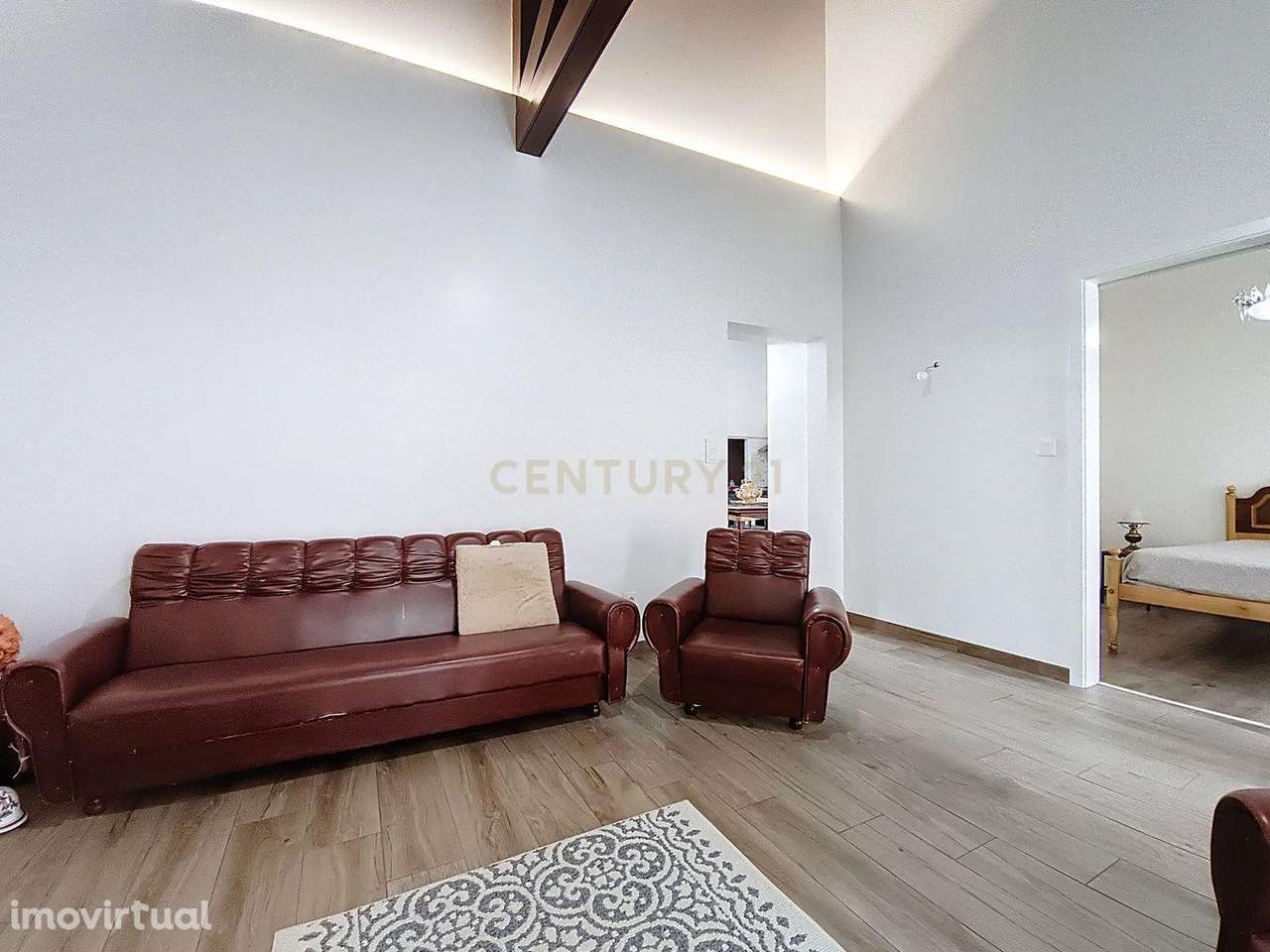 Encantadora Moradia T2 com Jardim em Ponta Delgada - Grande imagem: 2/15