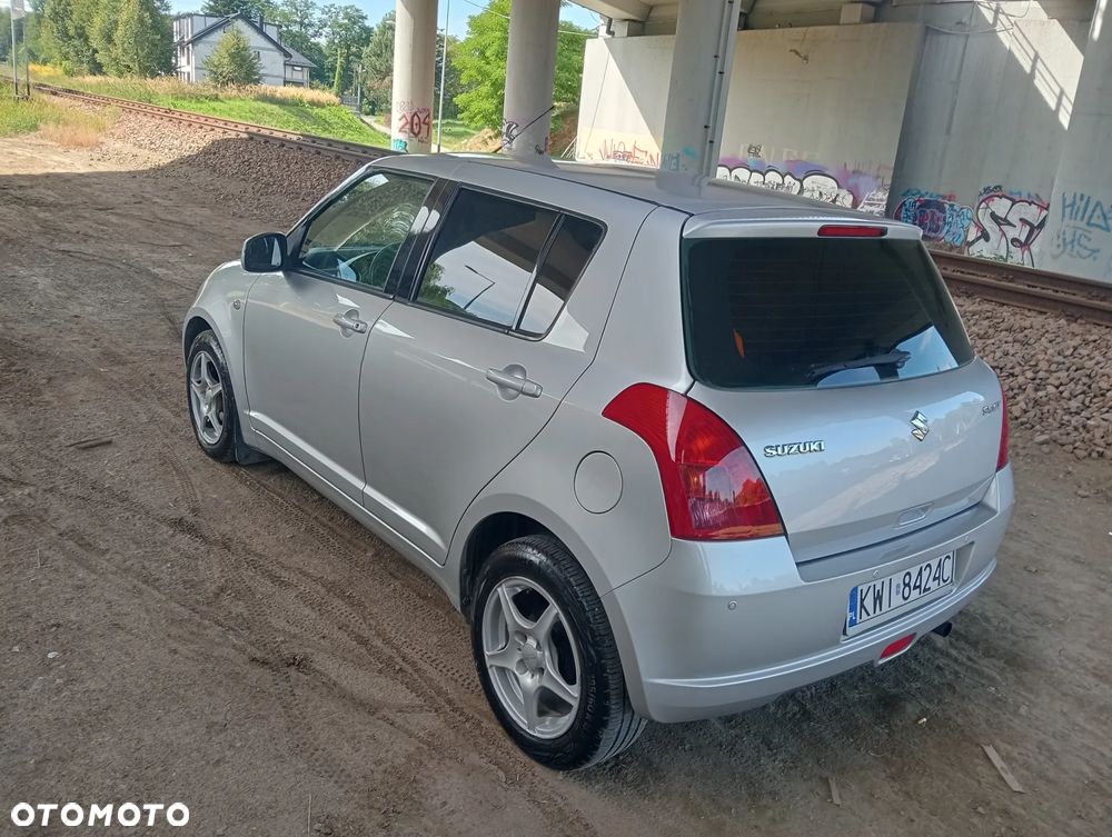Suzuki Swift 1.3 GC (klm) - 8