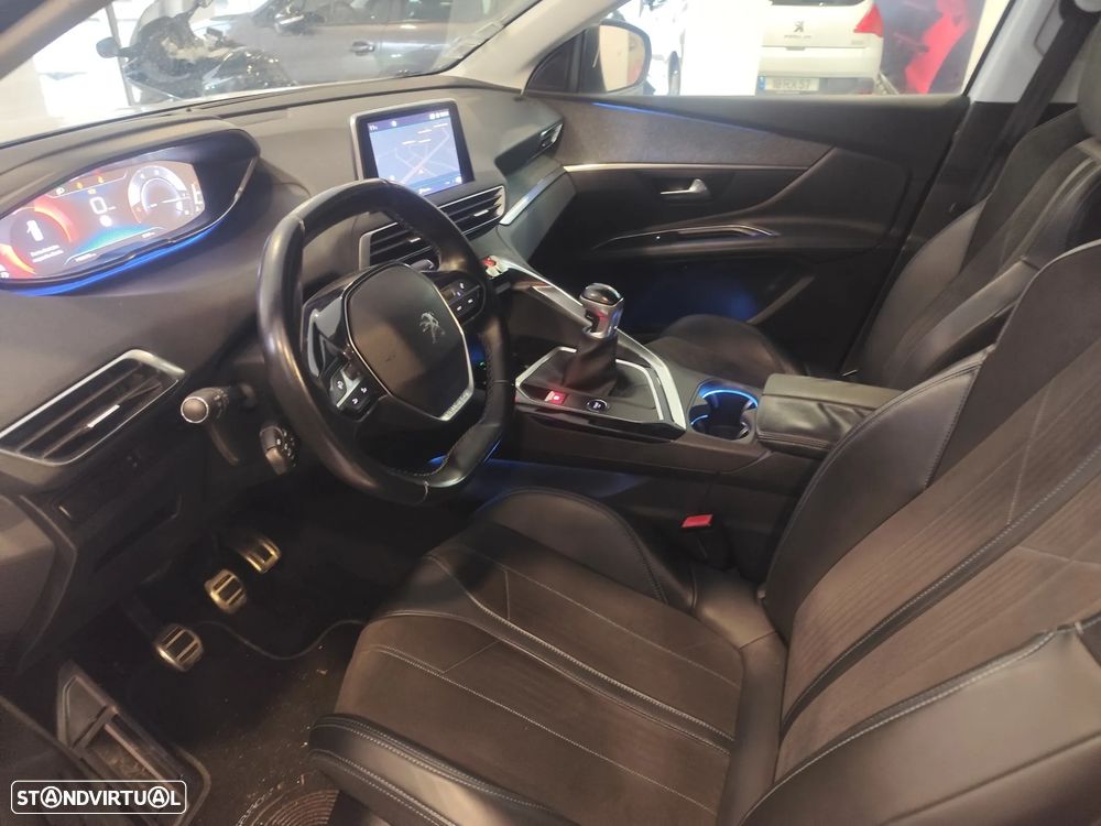Peugeot 3008 1.5 BlueHDi Crossway - 13