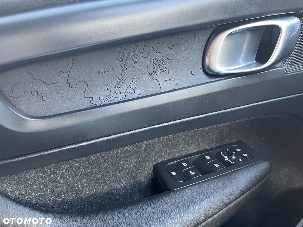 Volvo XC 40 T3 Momentum Pro - 18