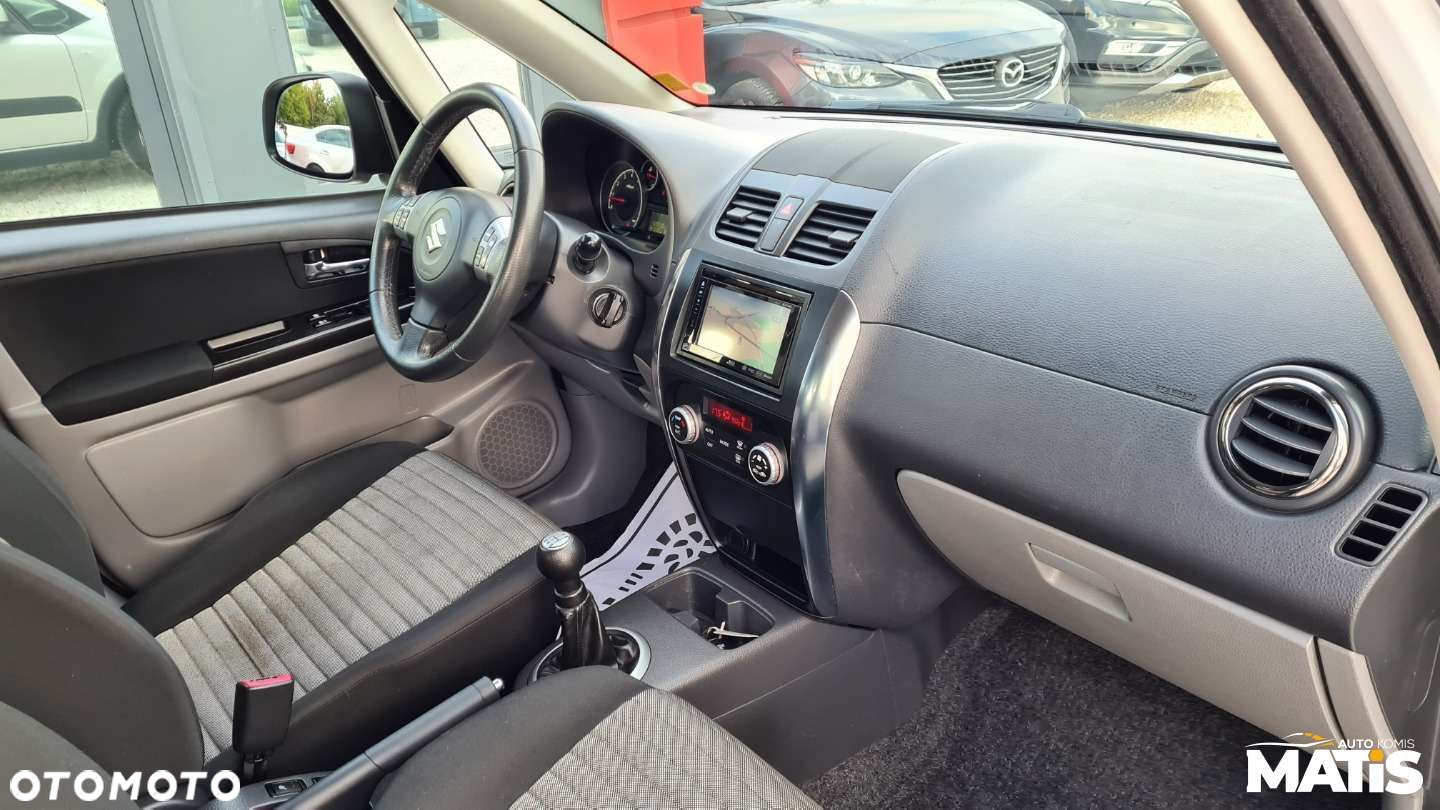 Suzuki SX4 - 8