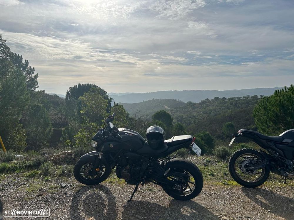 Yamaha MT-07 - 2