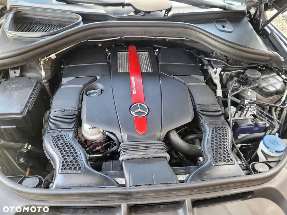 Mercedes-Benz GLE AMG 43 4Matic 9G-TRONIC AMG Line - 11