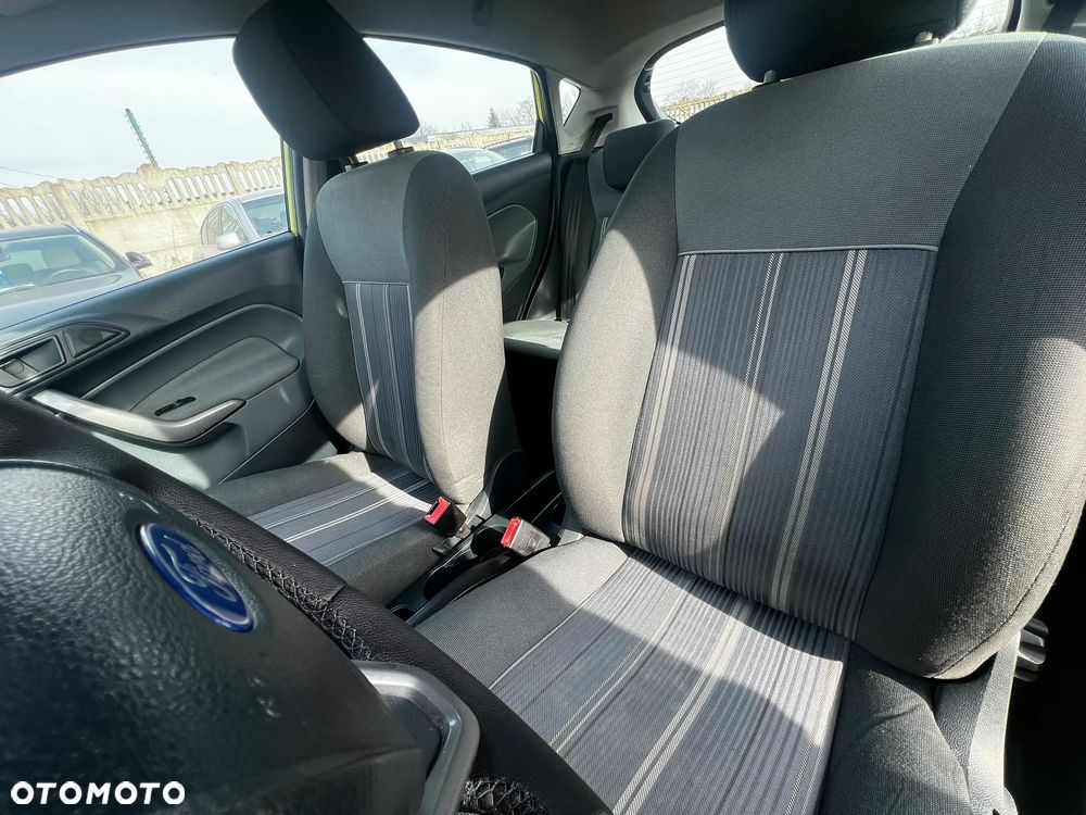 Ford Fiesta 1.25 Ambiente - 14