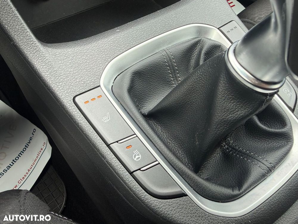 HYUNDAI i30 2020 — imagine 24