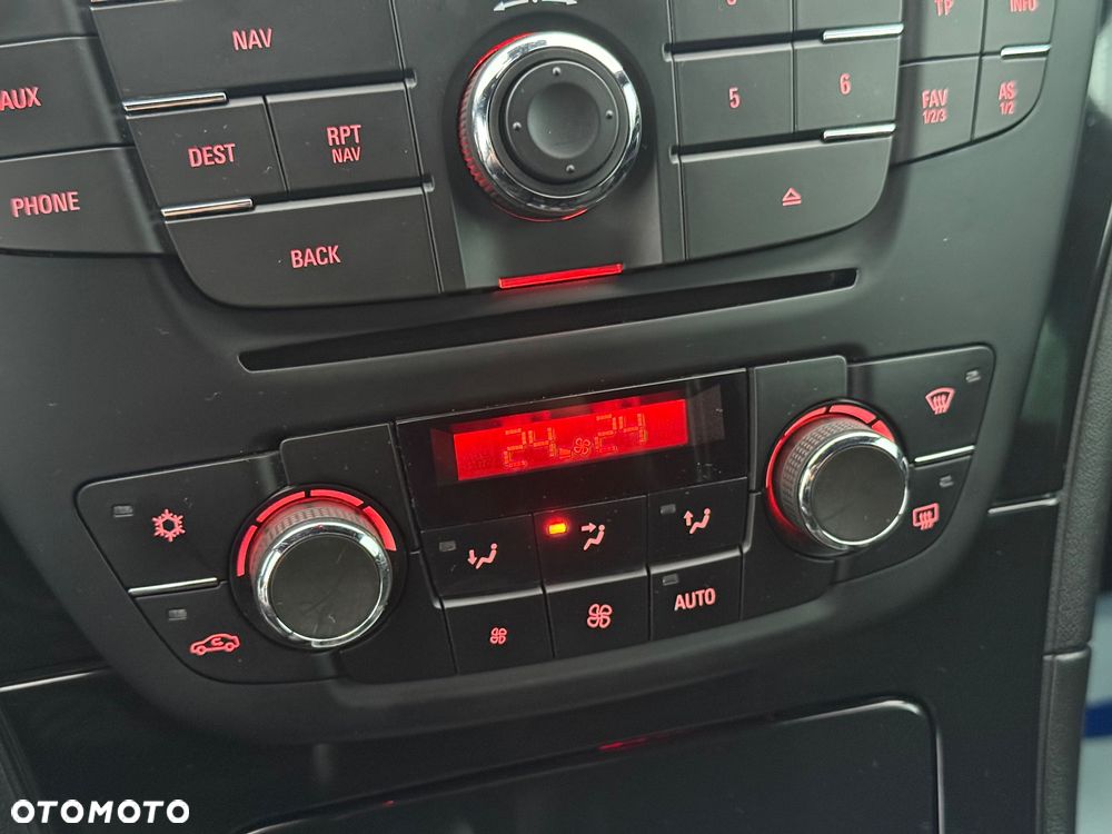 Opel Insignia 2.8 V6 Turbo 4x4 OPC - 25