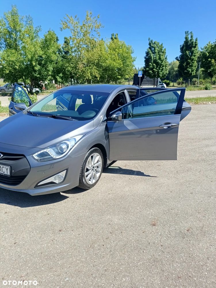 Hyundai i40 1.7 CRDi Premium - 2