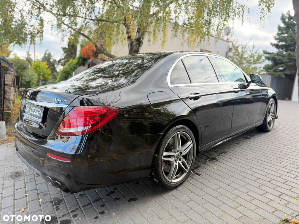 Mercedes-Benz Klasa E - 8