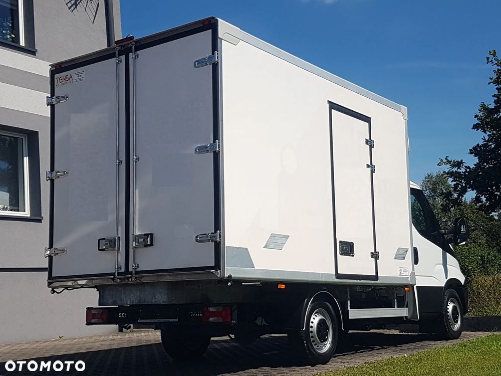 Iveco DAILY CHŁODNIA IZOTERMA AGREGAT THERMO KING V-200 MAX GRZANIE 7EP 3,68x2,10x2,10 KLIMA KRAJOWY - 29