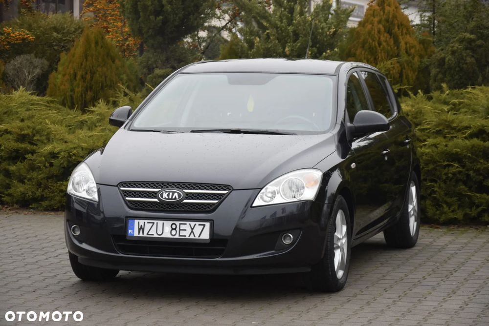 Kia Ceed 2.0 Optimum + - 9