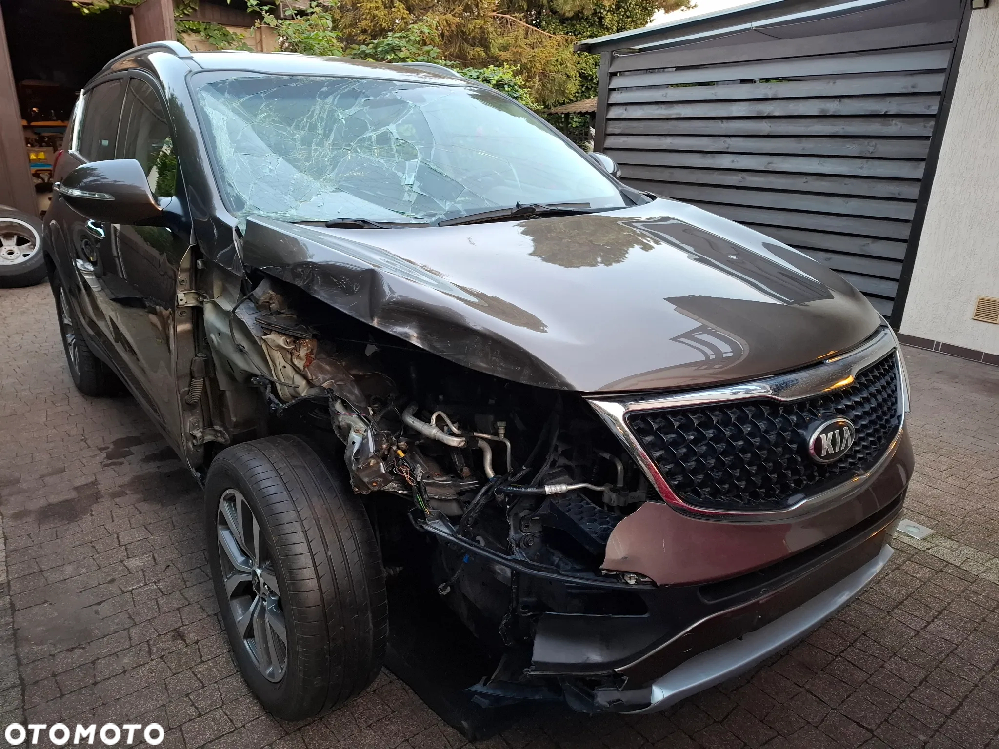 Kia Sportage 2.0 CRDI 4WD Automatik Dream-Team Edition - 9