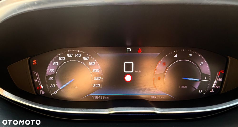 Peugeot 3008 1.5 BlueHDi Allure Pack S&S EAT8 - 11