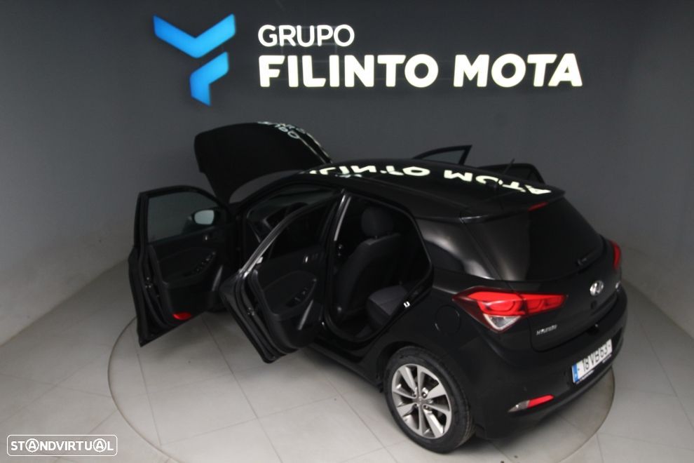 Hyundai i20 1.1 CRDi Access+Bluetooth - 11