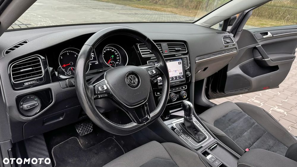 Volkswagen Golf 2.0 TDI BMT Highline DSG - 8