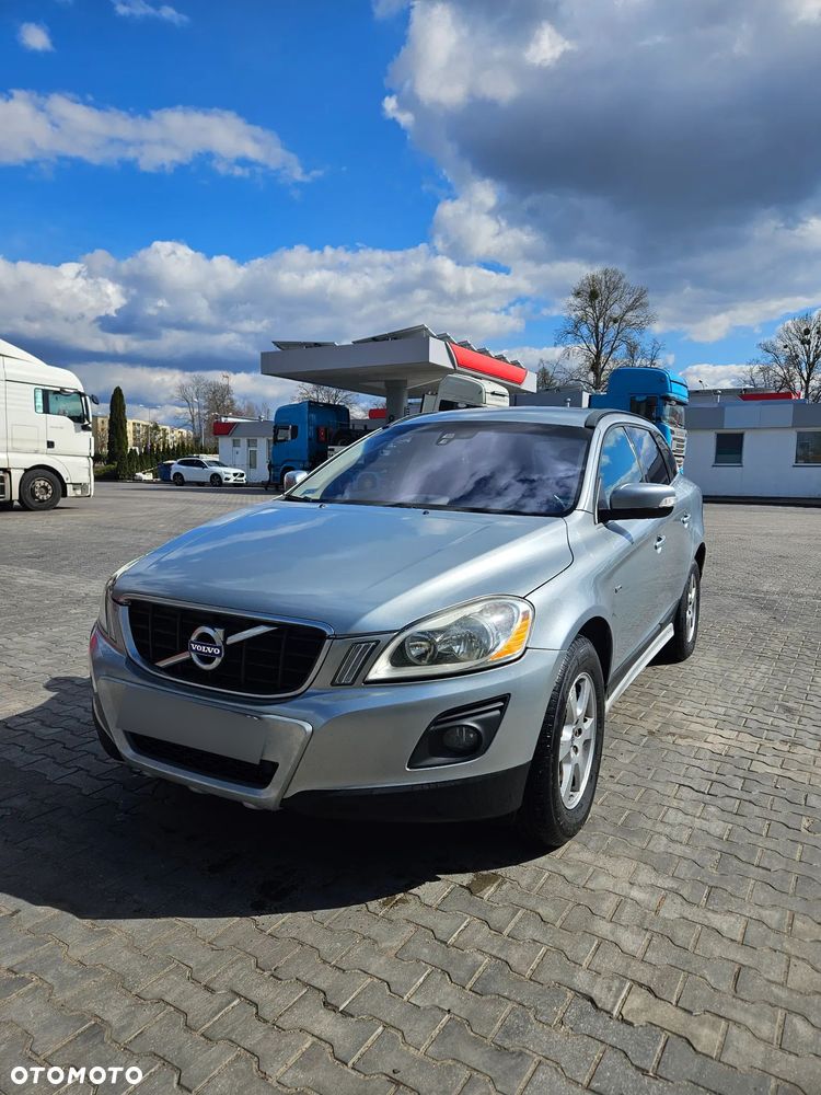 Volvo XC 60 - 1