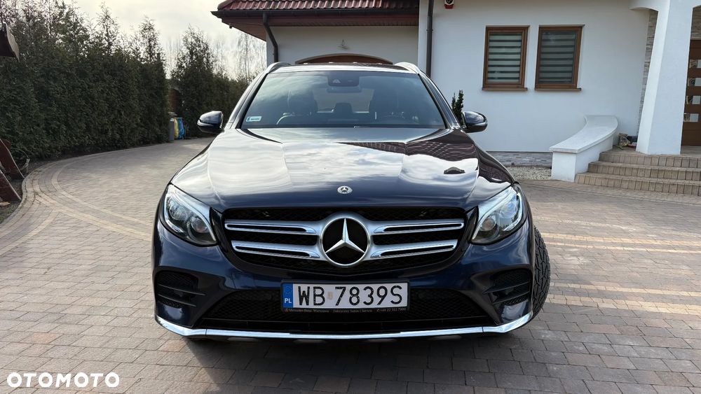 Mercedes-Benz GLC 250 4Matic 9G-TRONIC AMG Line - 14