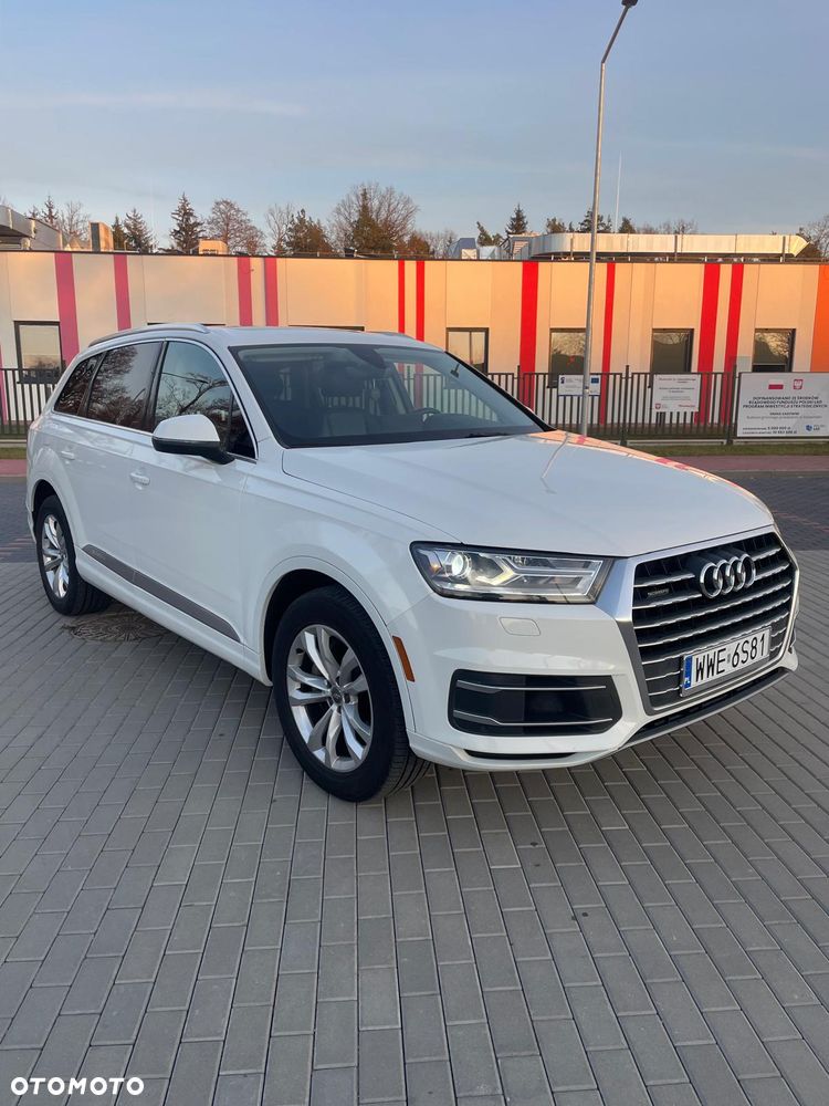 Audi Q7 3.0 TFSI Quattro Tiptronic - 4
