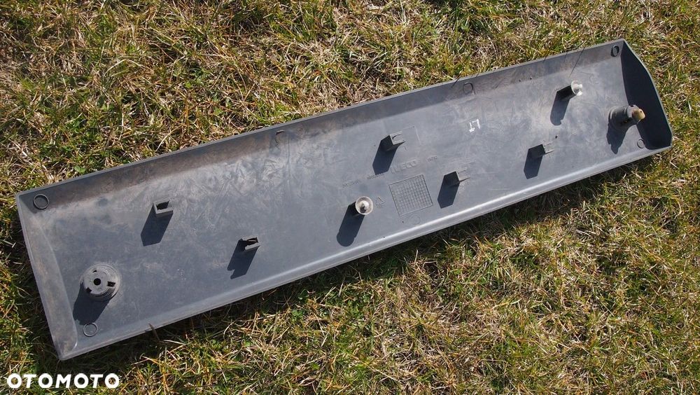 listwa drzwi dubel kabina iveco daily 99-12 przód - 7