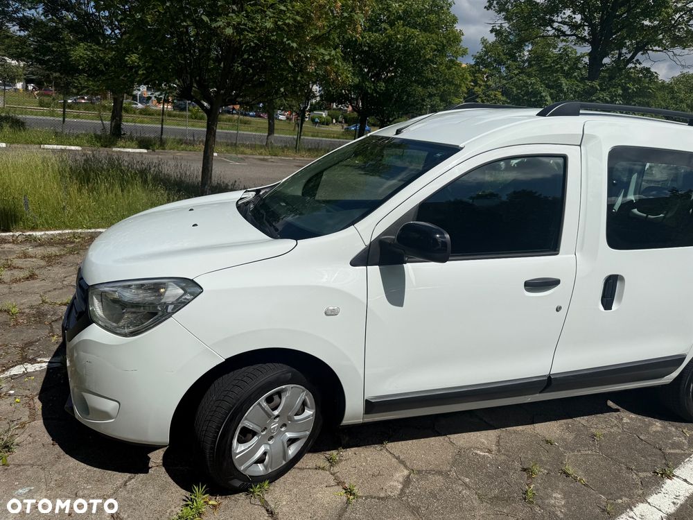 Dacia Dokker 1.5 Blue dCi Laureate - 4