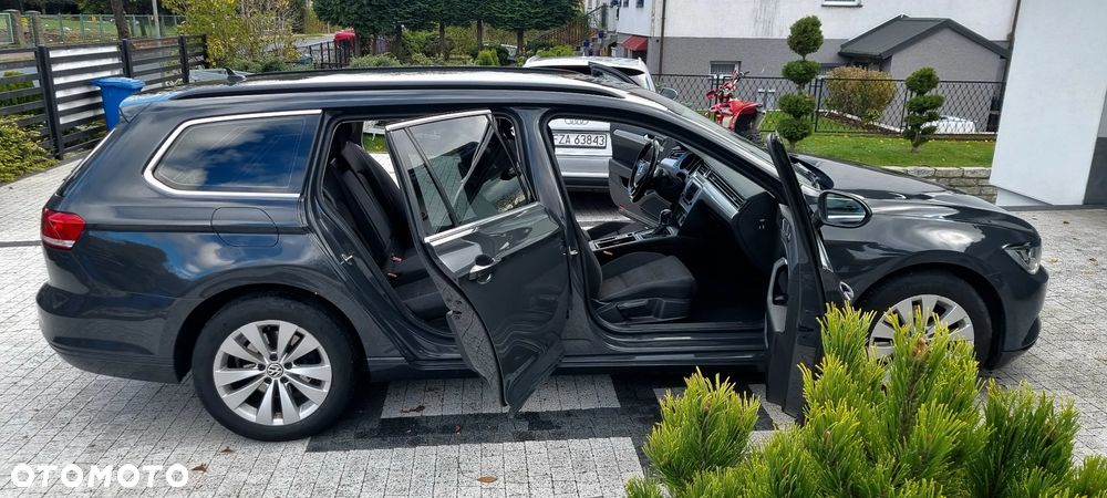 Volkswagen Passat 2.0 TDI BMT Comfortline DSG - 9