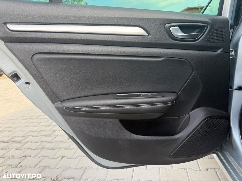RENAULT Megane 2022 — imagine 14