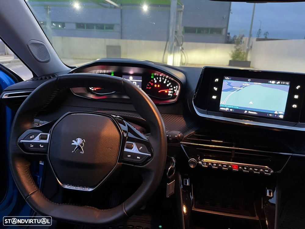 Peugeot 2008 1.2 PureTech Active - 11
