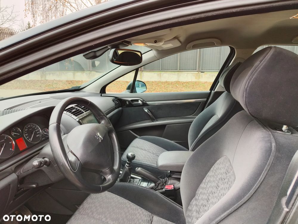 Peugeot 407 2.0 HDi Premium Navtech - 10