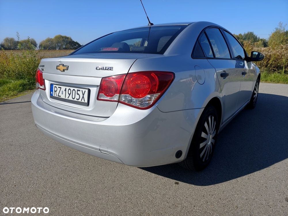 Chevrolet Cruze 1.6 LT - 7