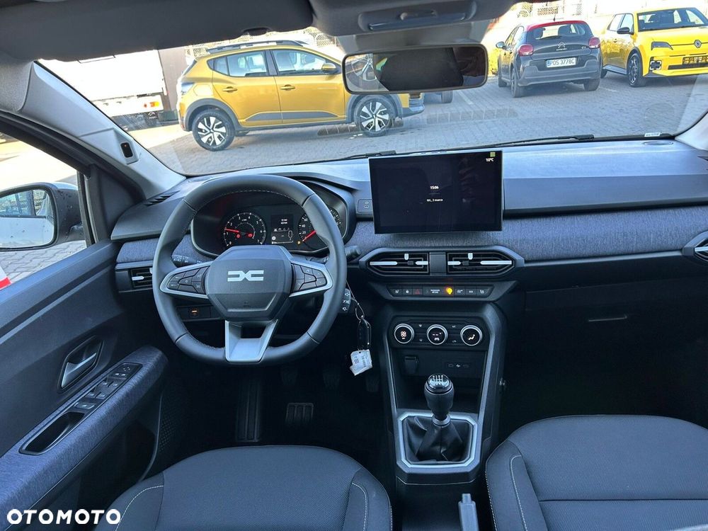 Dacia Sandero - 10