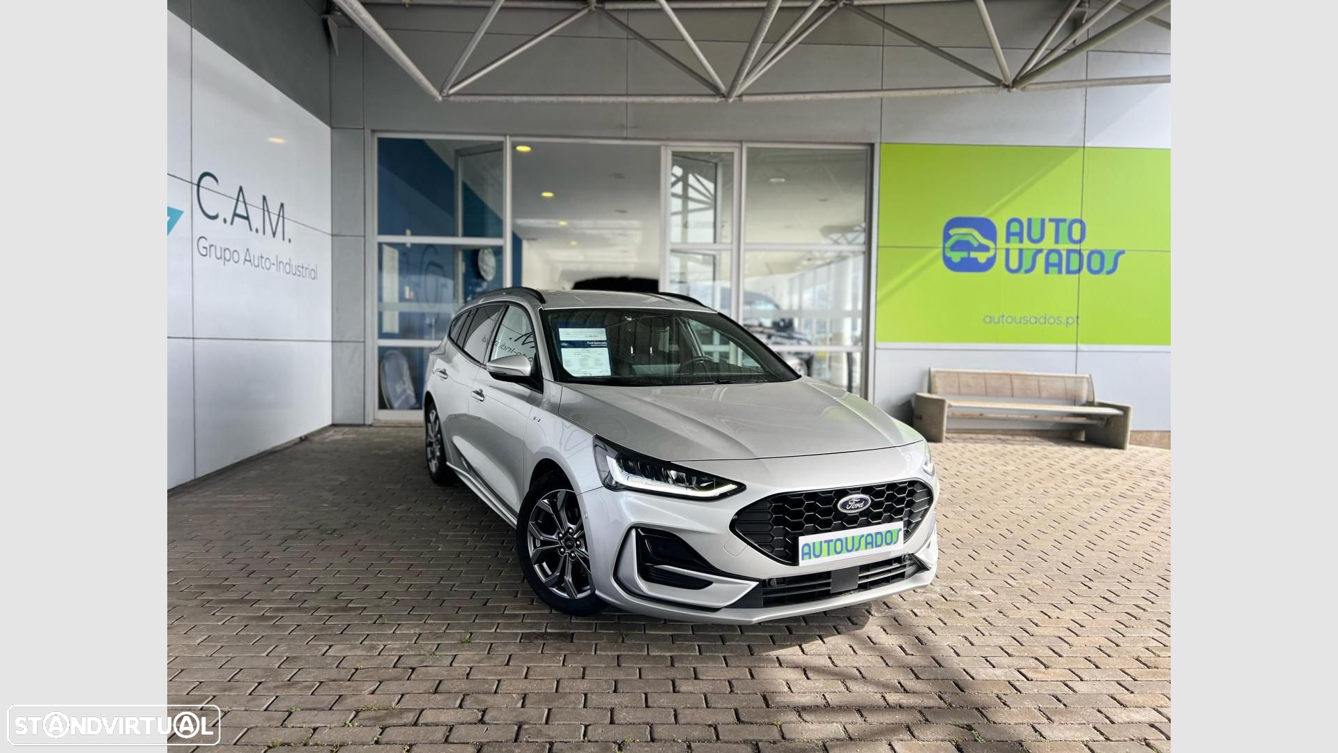 Ford Focus 1.0 EcoBoost MHEV ST-Line - 2