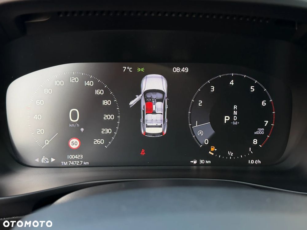 Volvo XC 40 T5 AWD R-Design - 29