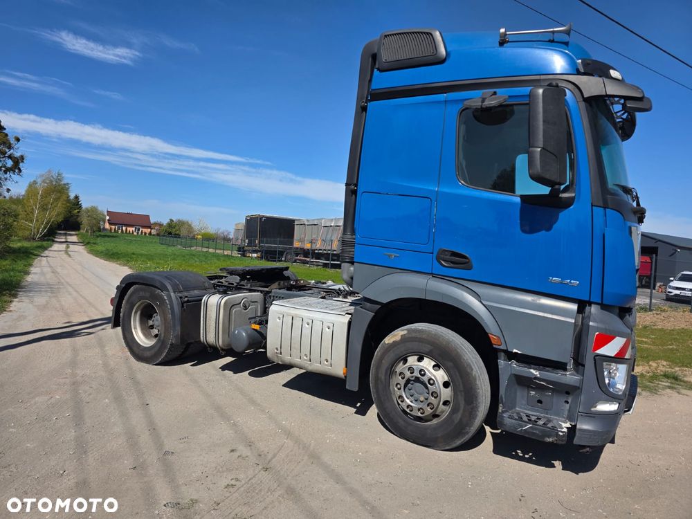 Mercedes-Benz Arocs - 5
