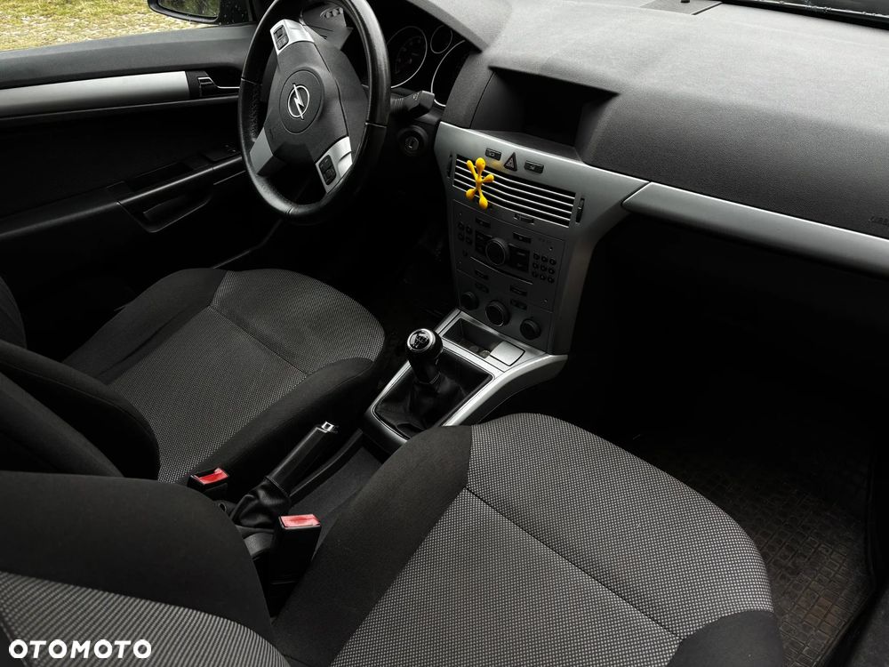 Opel Astra 1.6 - 5