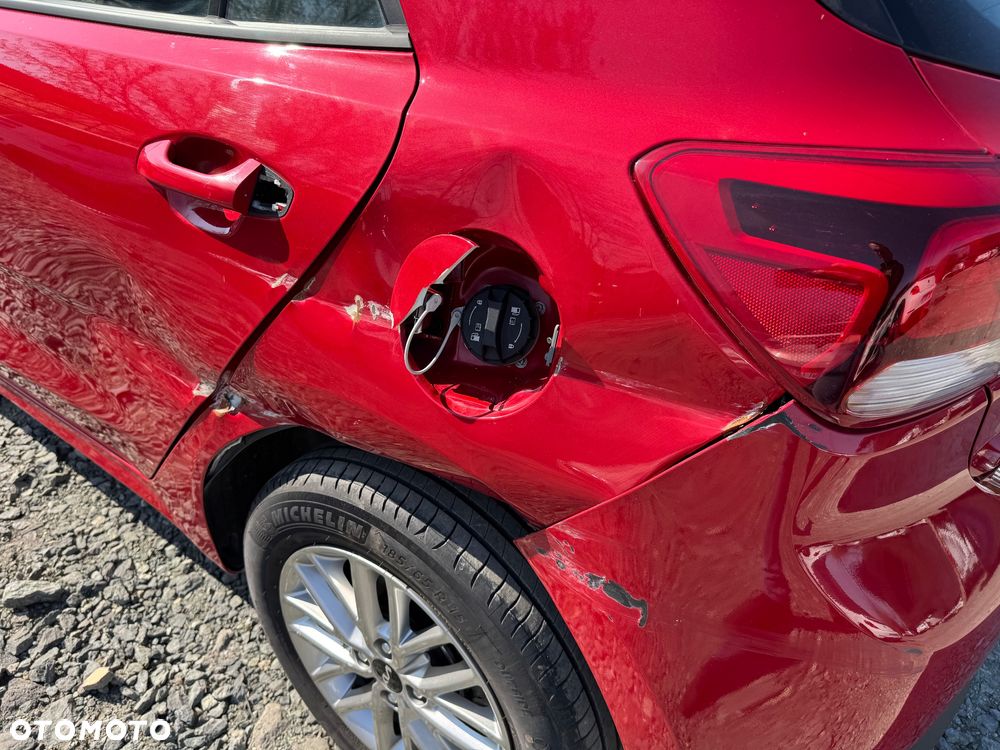 Kia Rio 1.0 T-GDI 100 DCT7 Vision - 28